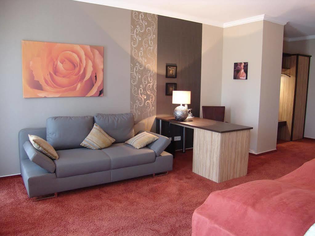 Riol M13 Hotel מראה חיצוני תמונה